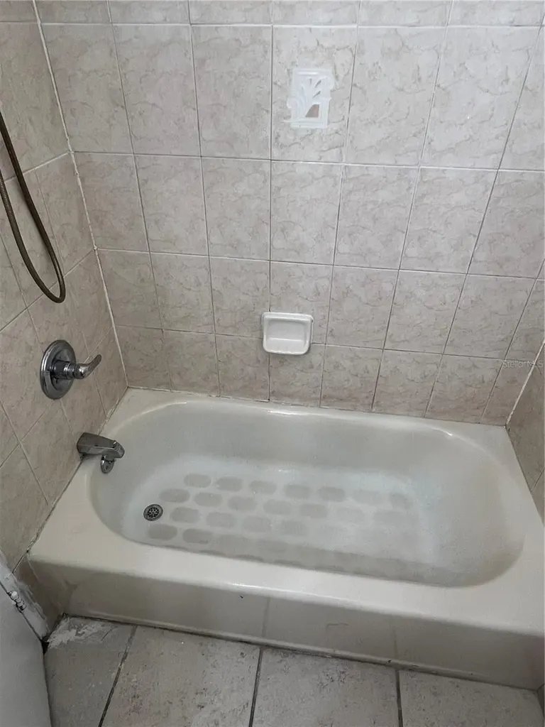5906 S 81st Street Tampa FL 33619