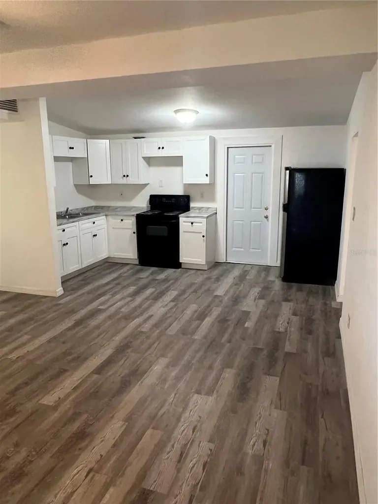 5906 S 81st Street Tampa FL 33619