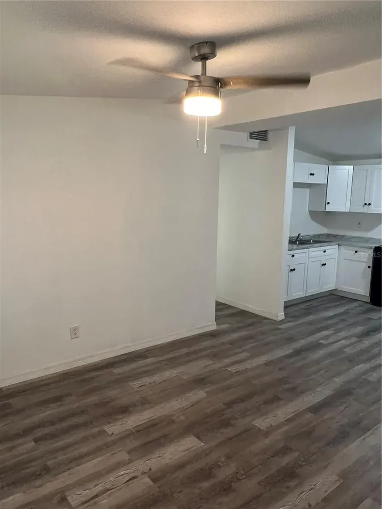 5906 S 81st Street Tampa FL 33619