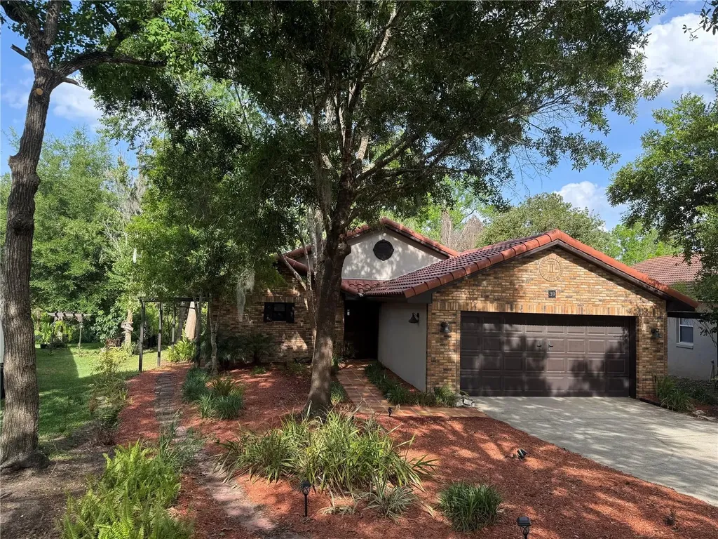 39 Forest Lane Eustis FL 32726