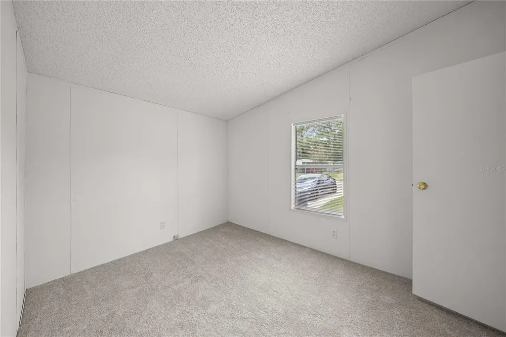 2011 NW 28th Court Ocala FL 34475