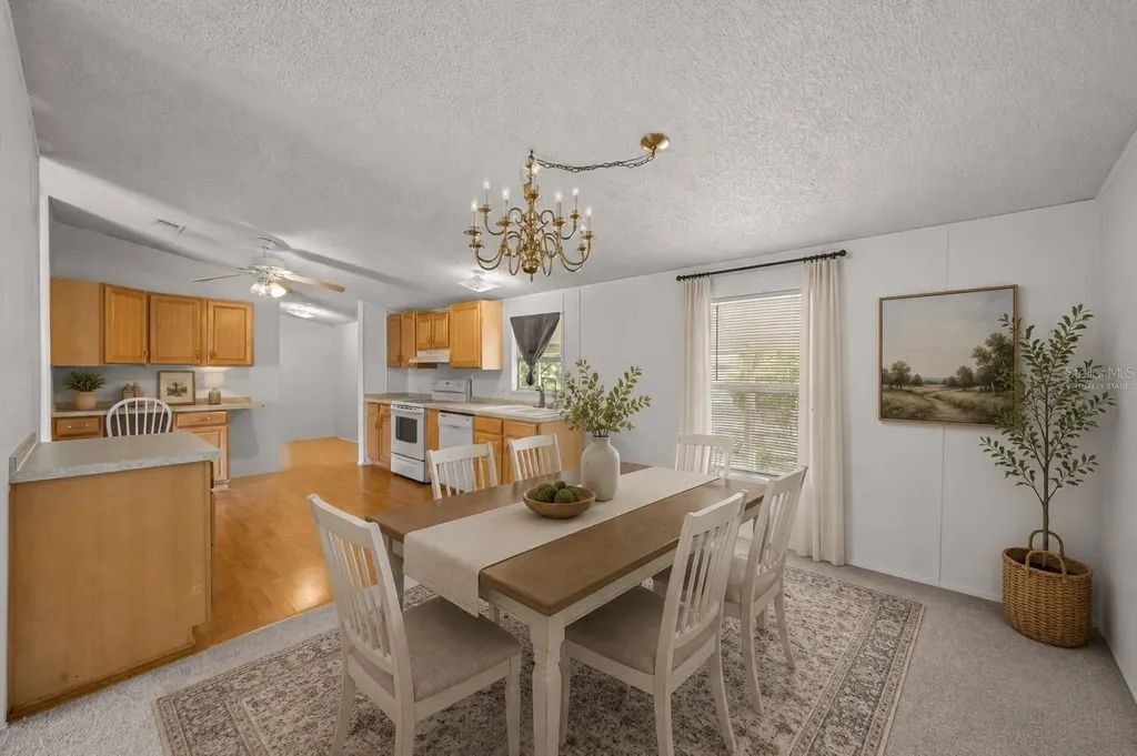 2011 NW 28th Court Ocala FL 34475