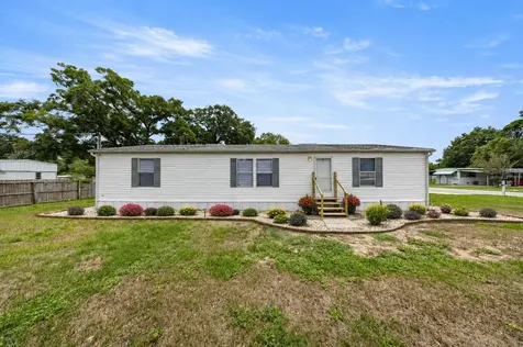 2011 NW 28th Court Ocala FL 34475