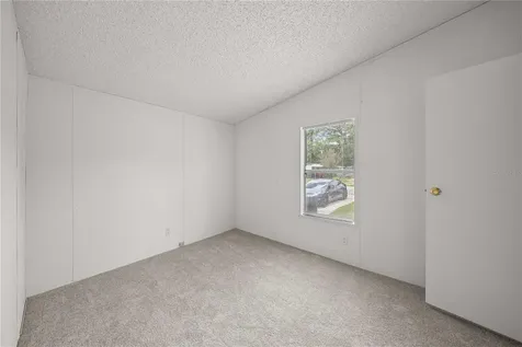 2011 NW 28th Court Ocala FL 34475
