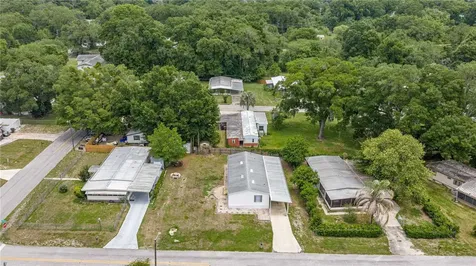 2011 NW 28th Court Ocala FL 34475