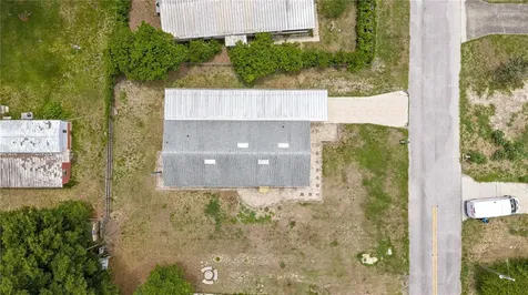 2011 NW 28th Court Ocala FL 34475