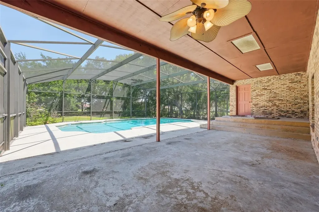 3021 Pinewood Court Kissimmee FL 34746