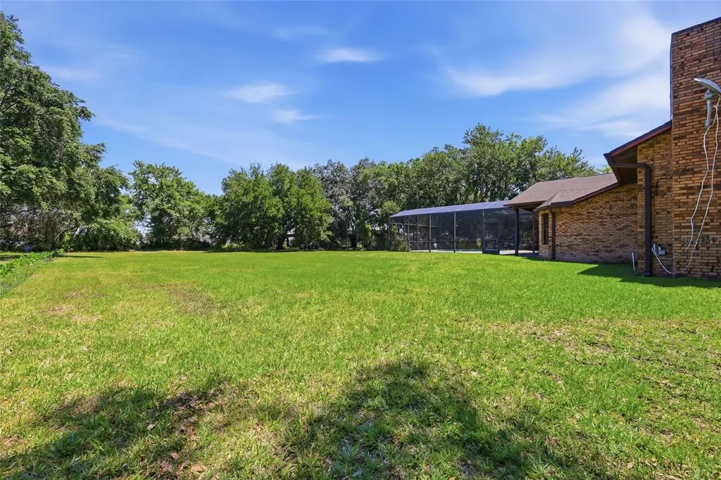 3021 Pinewood Court Kissimmee FL 34746
