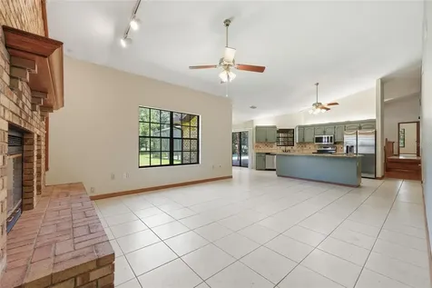 3021 Pinewood Court Kissimmee FL 34746