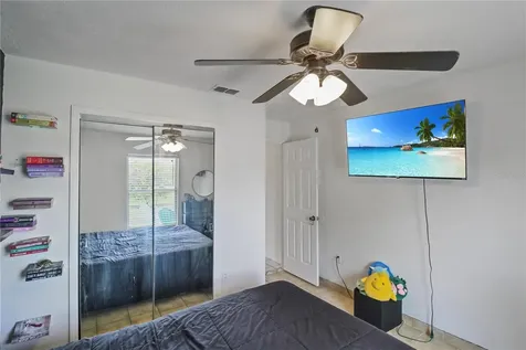 741 Shafton Avenue Deltona FL 32738