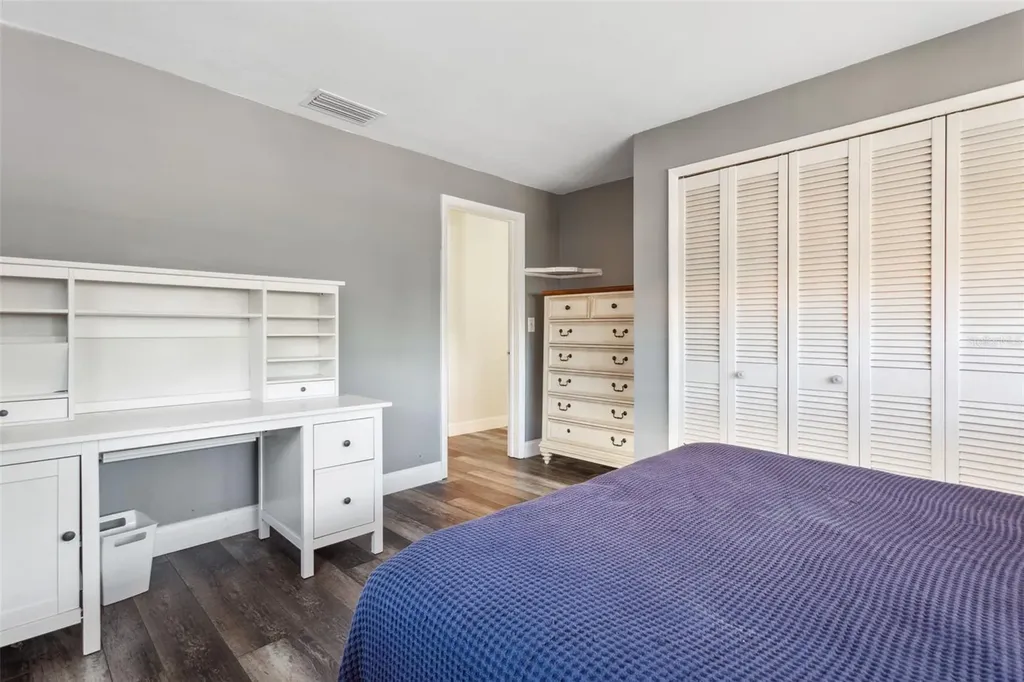 2132 Greenbriar Boulevard Clearwater FL 33763