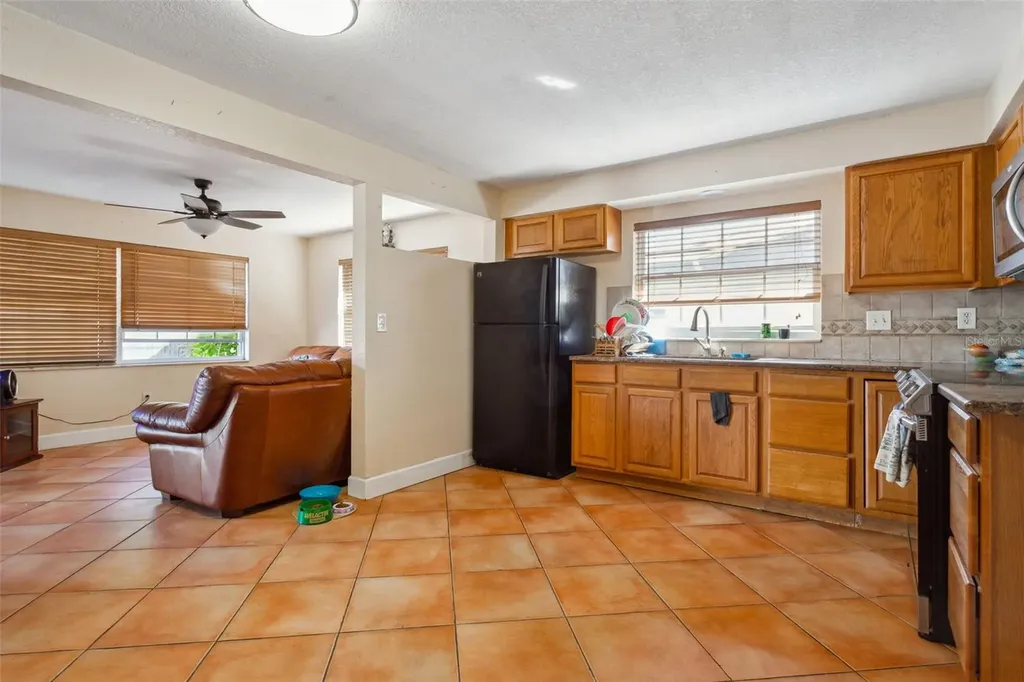 2132 Greenbriar Boulevard Clearwater FL 33763