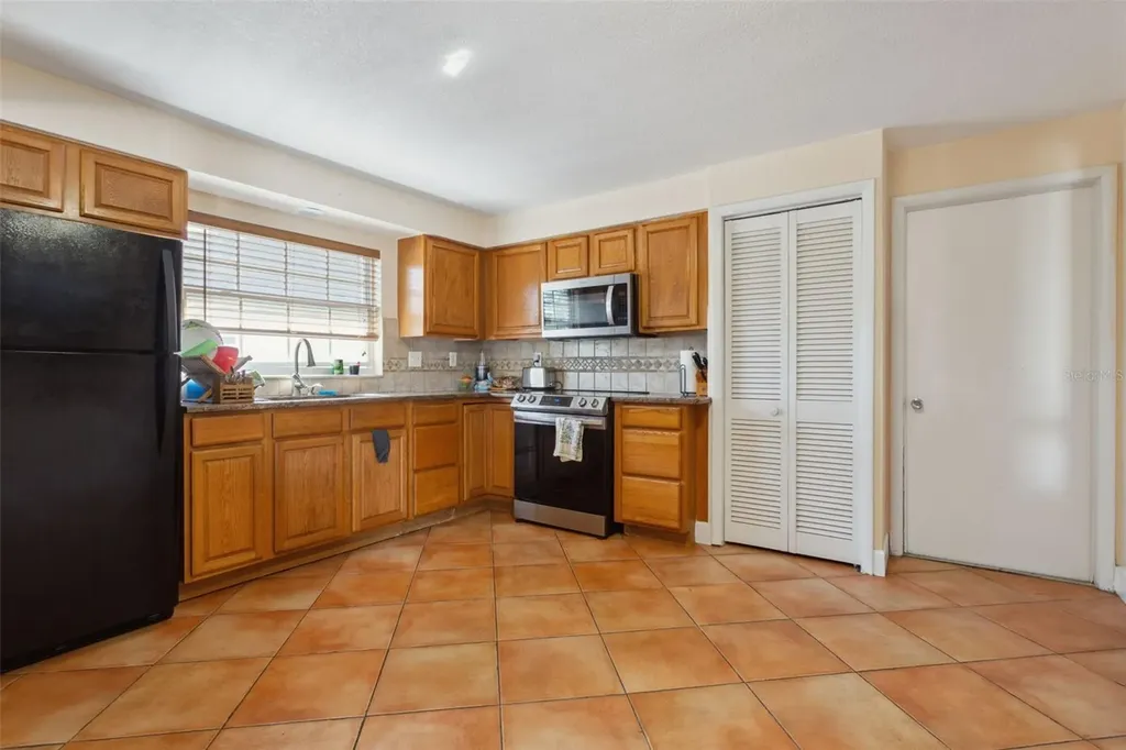 2132 Greenbriar Boulevard Clearwater FL 33763