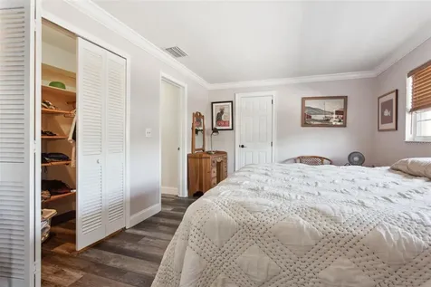 2132 Greenbriar Boulevard Clearwater FL 33763