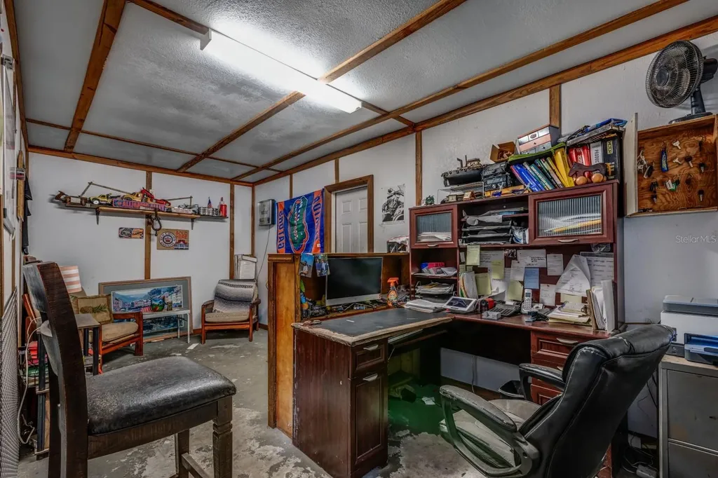 20024 State Road 44 Eustis FL 32736