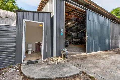 20024 State Road 44 Eustis FL 32736