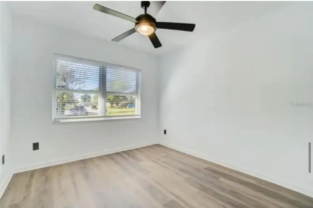 5205 Chenault Avenue Orlando FL 32839
