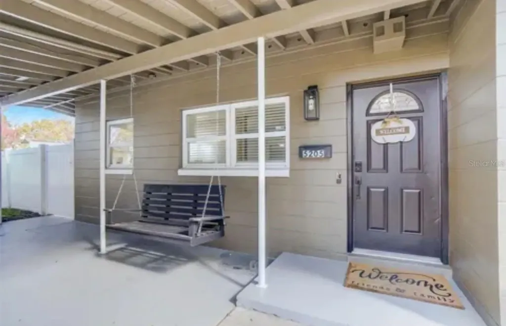 5205 Chenault Avenue Orlando FL 32839