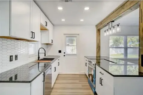 5205 Chenault Avenue Orlando FL 32839