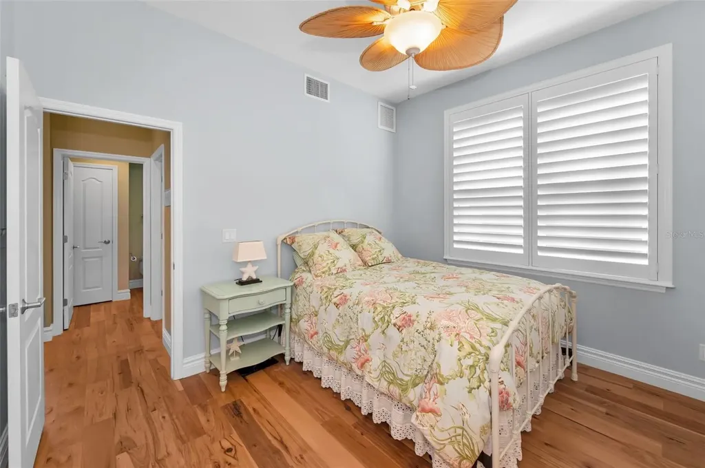 13303 Gulf Lane Madeira Beach FL 33708