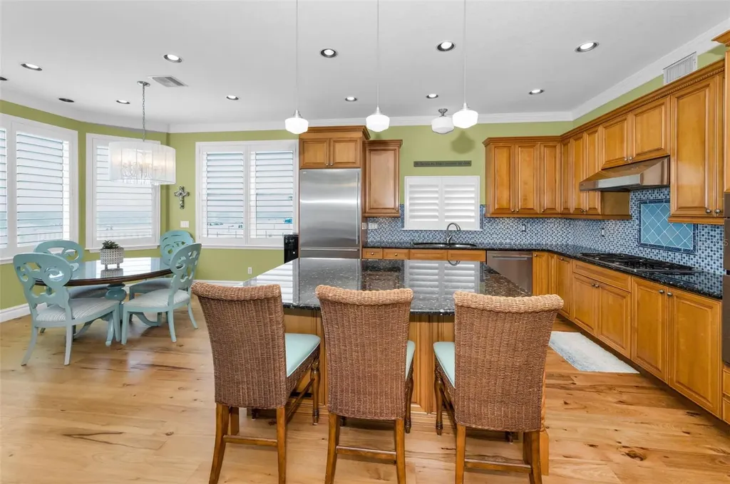13303 Gulf Lane Madeira Beach FL 33708