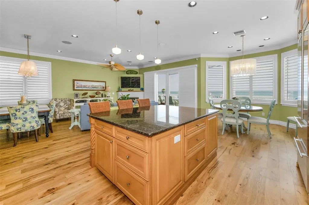 13303 Gulf Lane Madeira Beach FL 33708