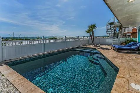 13303 Gulf Lane Madeira Beach FL 33708