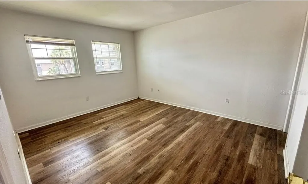 860 Sky Lake Circle Orlando FL 32809