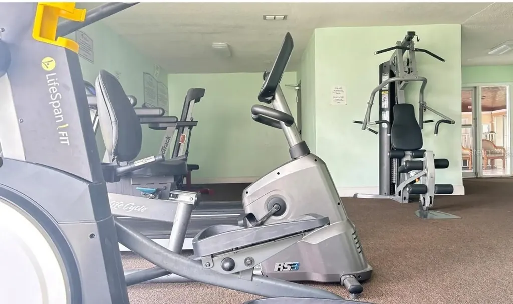 860 Sky Lake Circle Orlando FL 32809