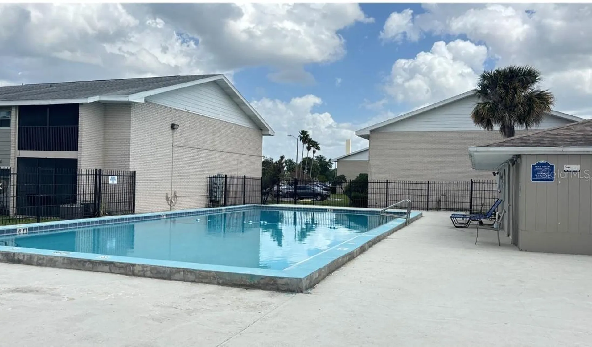860 Sky Lake Circle Orlando FL 32809