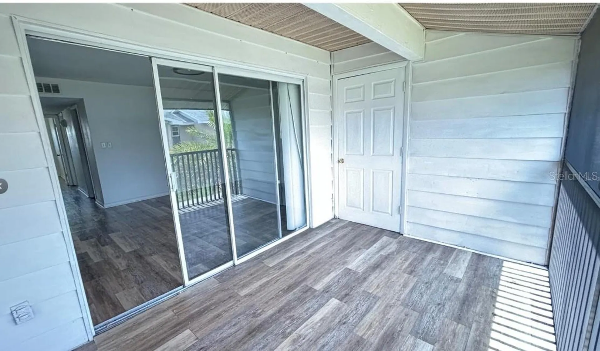 860 Sky Lake Circle Orlando FL 32809