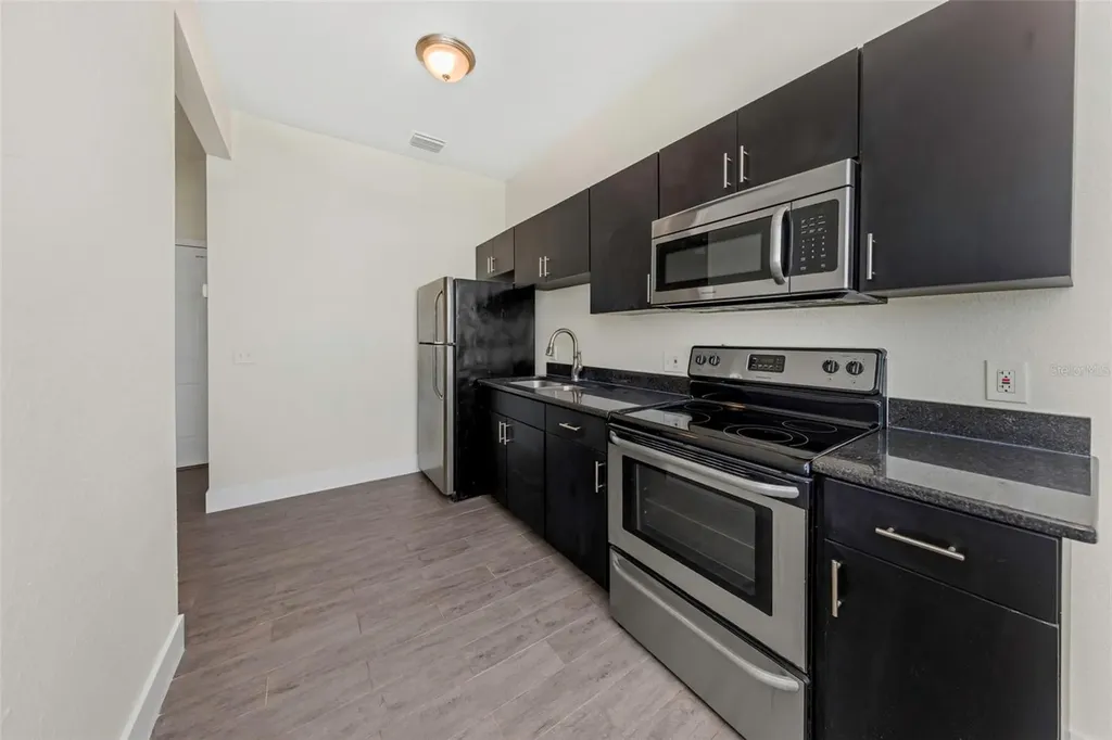 409 8th Street N St Petersburg FL 33701