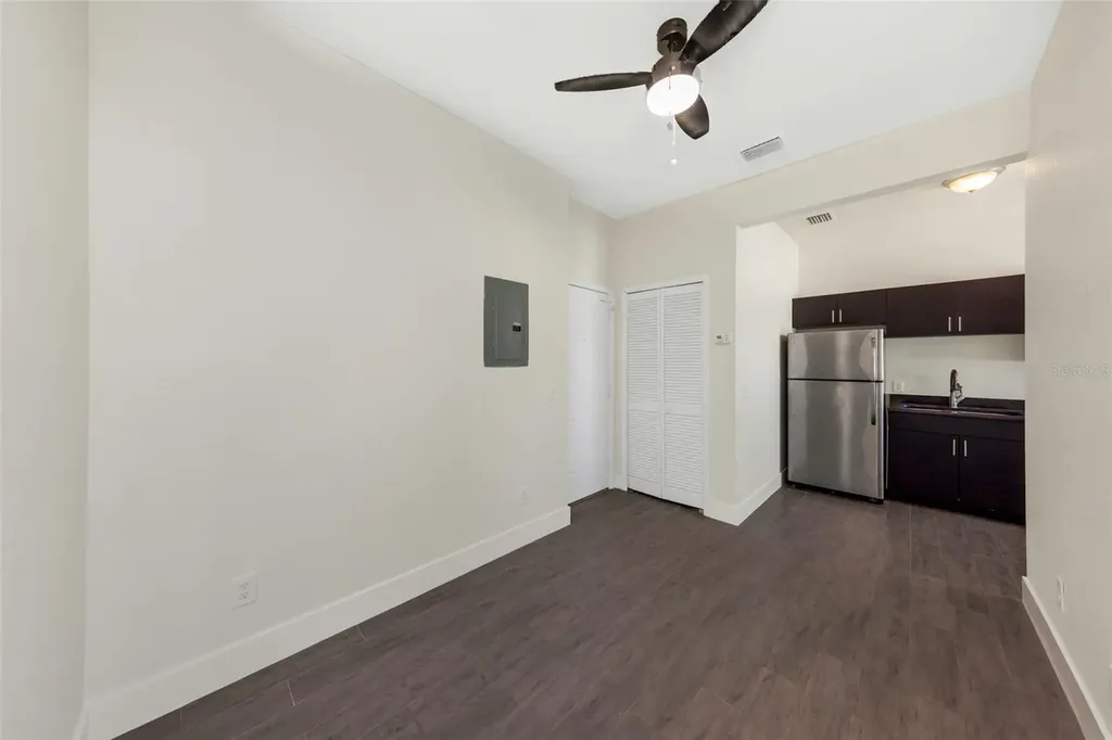 409 8th Street N St Petersburg FL 33701