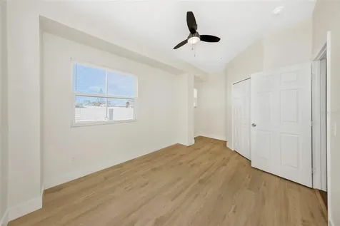 409 8th Street N St Petersburg FL 33701