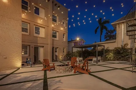 409 8th Street N St Petersburg FL 33701