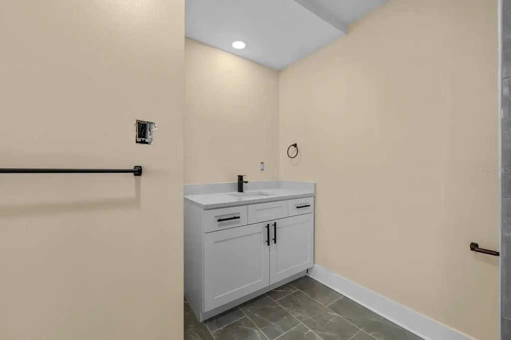10707 N Rome Avenue Tampa FL 33612