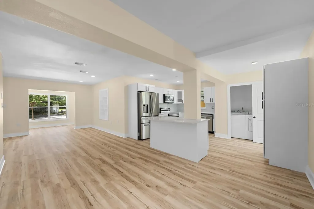 10707 N Rome Avenue Tampa FL 33612