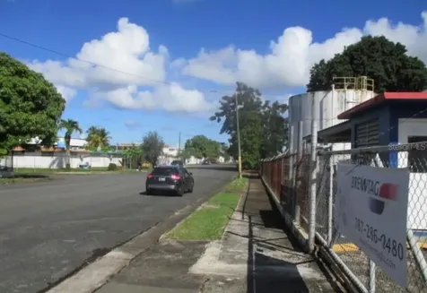 Warehouse Jardines Carolina, Rosendo Vela Acosta Street Carolina PR 00987