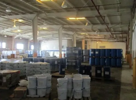 Warehouse Jardines Carolina, Rosendo Vela Acosta Street Carolina PR 00987