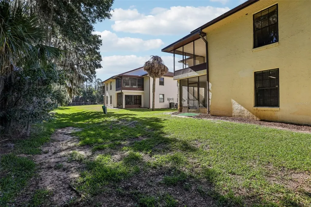 100 E Oak Terrace Drive Leesburg FL 34748