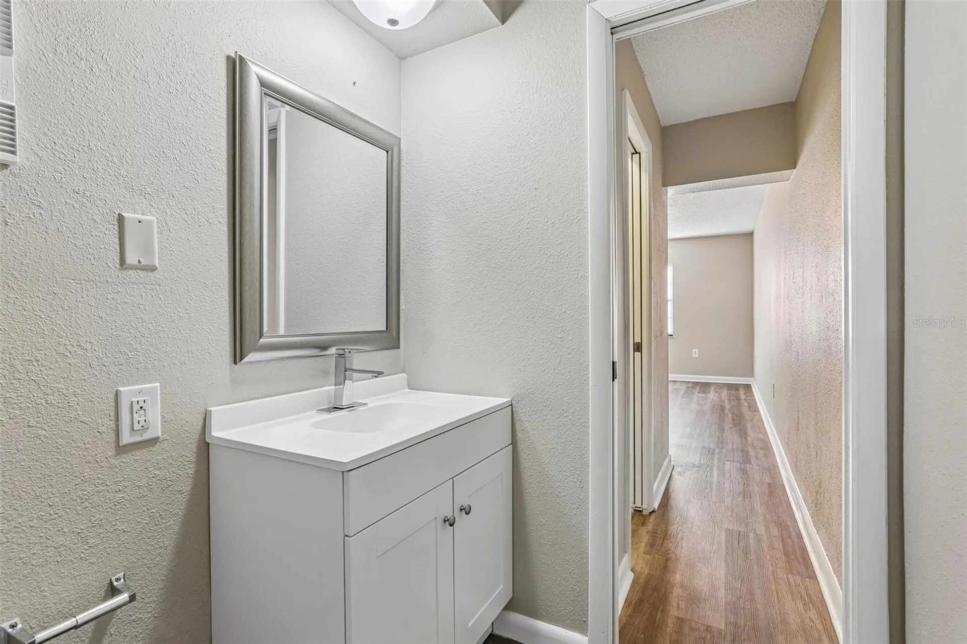 100 E Oak Terrace Drive Leesburg FL 34748