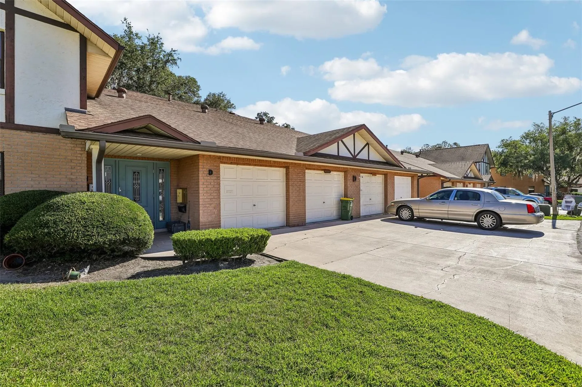 100 E Oak Terrace Drive Leesburg FL 34748