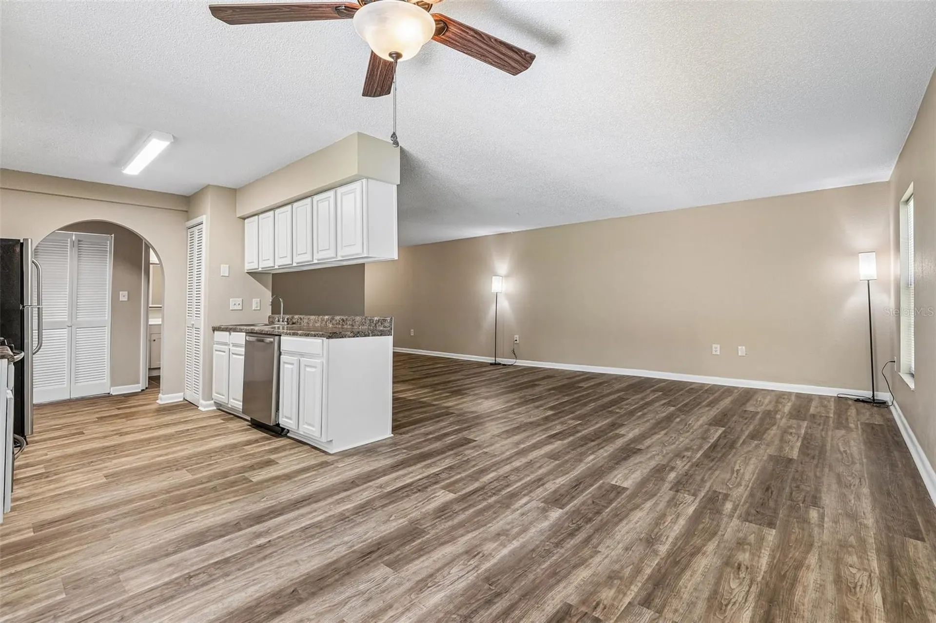 100 E Oak Terrace Drive Leesburg FL 34748