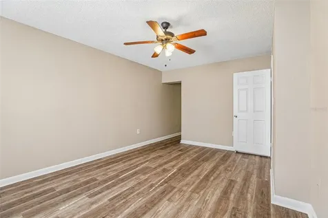 100 E Oak Terrace Drive Leesburg FL 34748