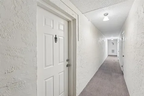 100 E Oak Terrace Drive Leesburg FL 34748