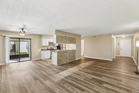 100 E Oak Terrace Drive Leesburg FL 34748