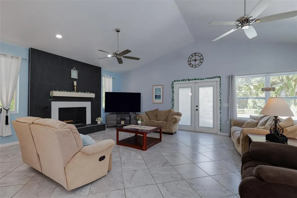 39 Wood Ridge Drive Ocala FL 34482