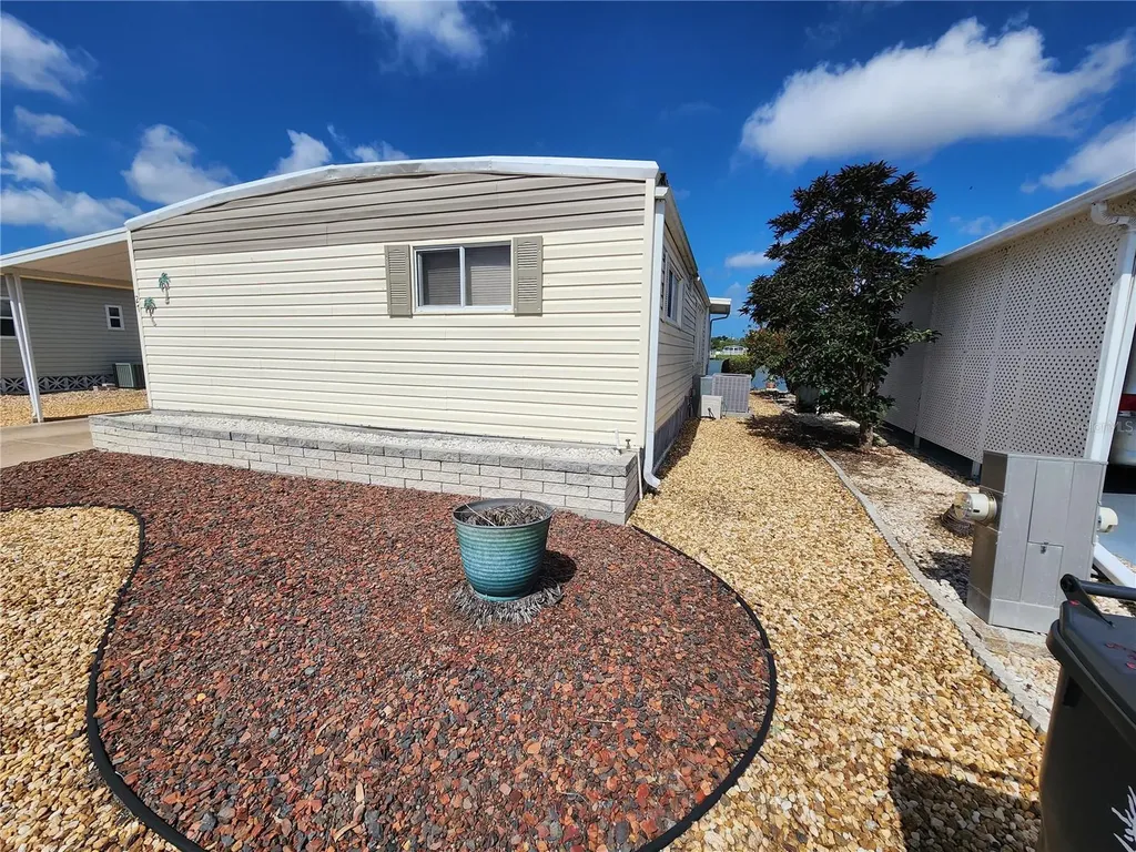 808 53rd Avenue E Bradenton FL 34203