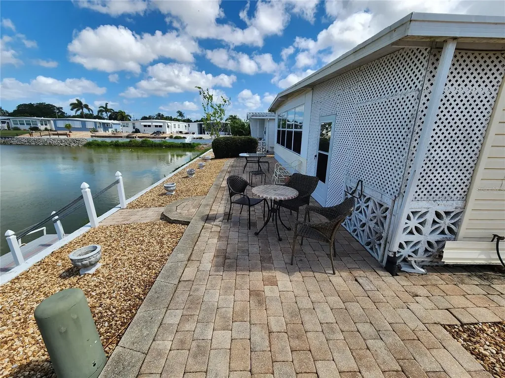 808 53rd Avenue E Bradenton FL 34203