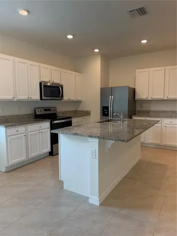 1440 Plank Place Davenport FL 33837